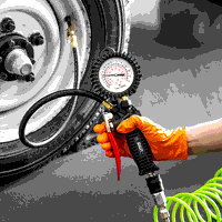 Sealey SA9304 Tyre Inflator with Clip-On Connector